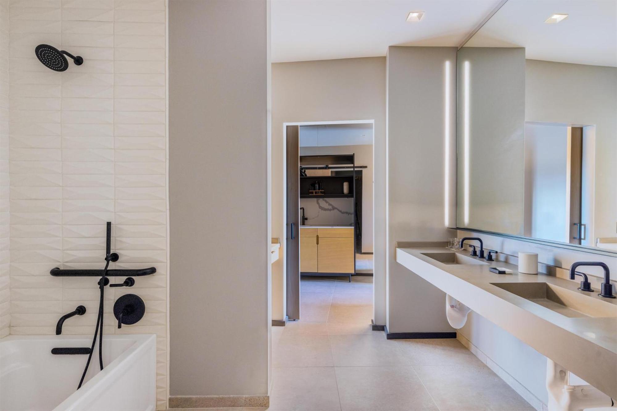 The Shay, A Destination By Hyatt 4*