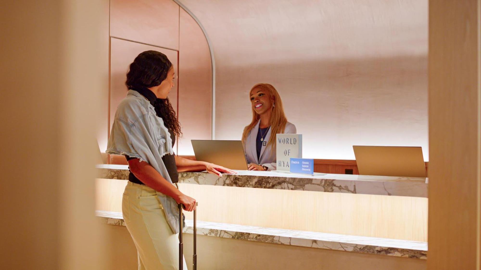Hotel The Shay, A Destination By Hyatt