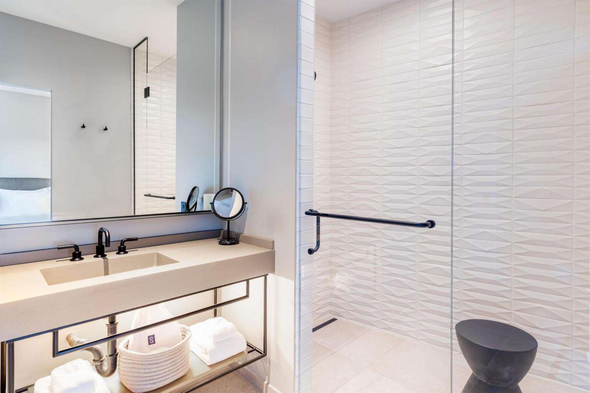 Hotel The Shay, A Destination By Hyatt Los Angeles