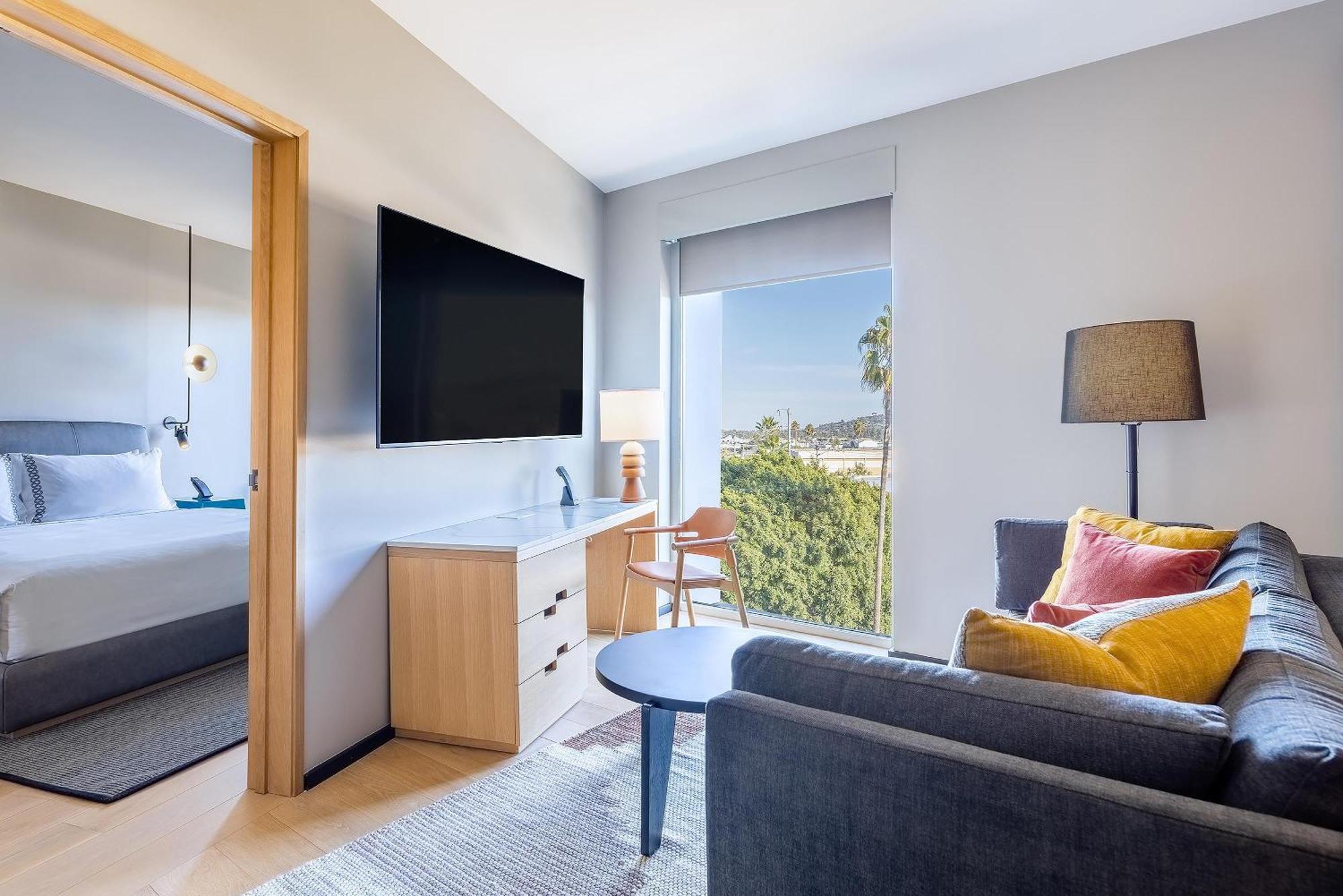 The Shay, A Destination By Hyatt Hotel