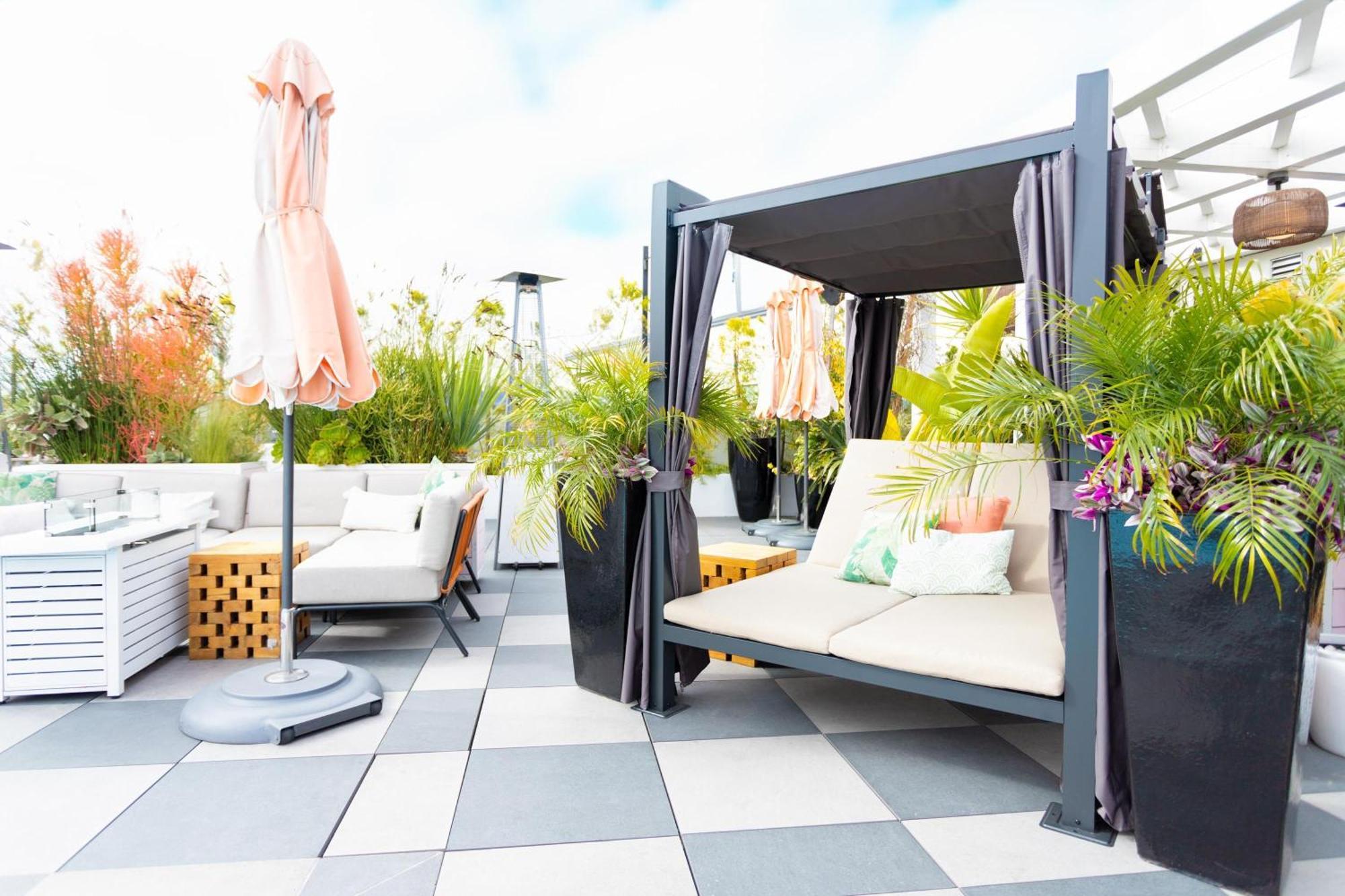 Hotel The Shay, A Destination By Hyatt